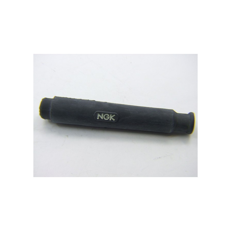 Anti-parasite - NGK SD-05-FM - 180° - silicone noir - (SD05F)