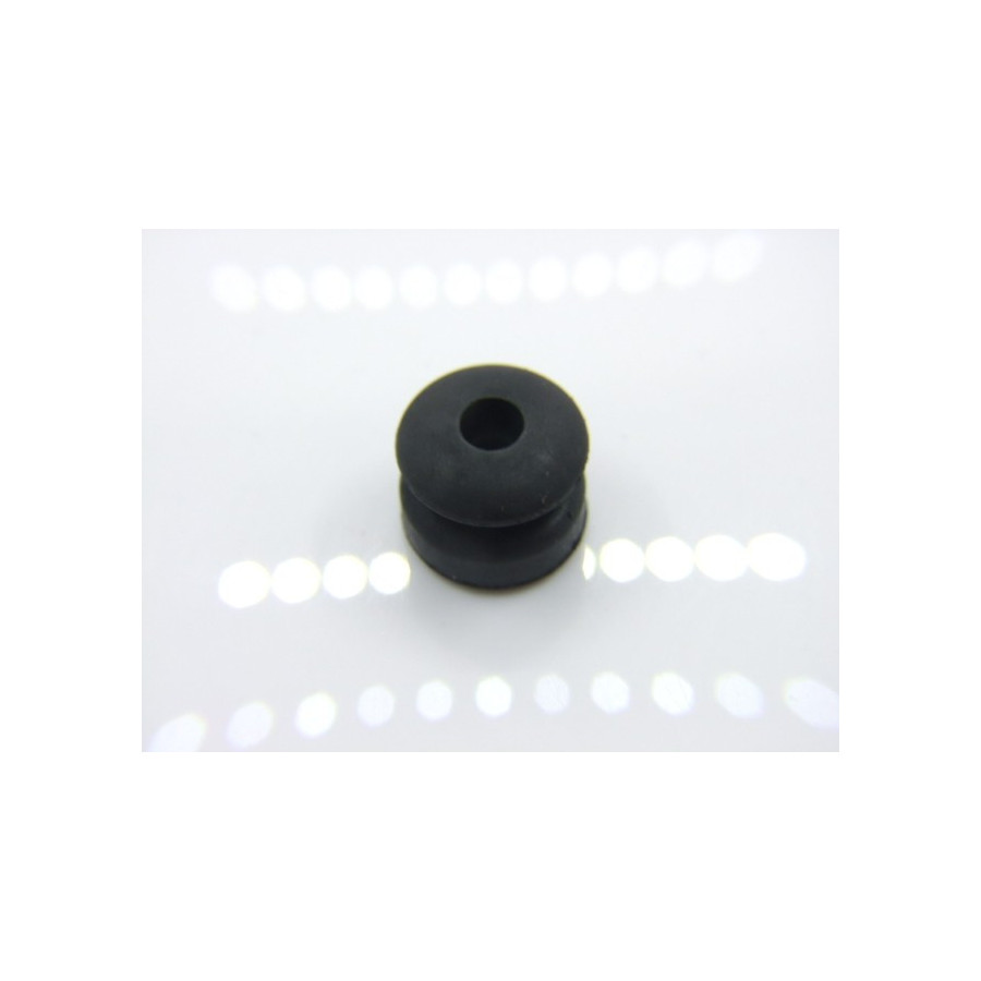 Cache - Carter lateral - Silent-bloc - Oeillet - 