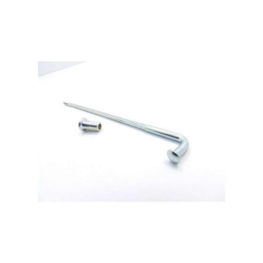 Roue arriere - 18" - rayon - Gauche - (x1) - CB450-CB500...-CB550-CB750