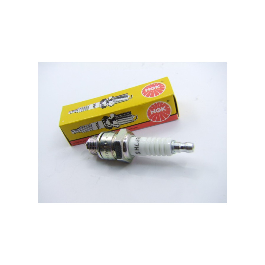 Bougie - NGK - BP-7-HS - (BP7HS)